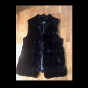 Donna Slayer Fabulous Furs vest